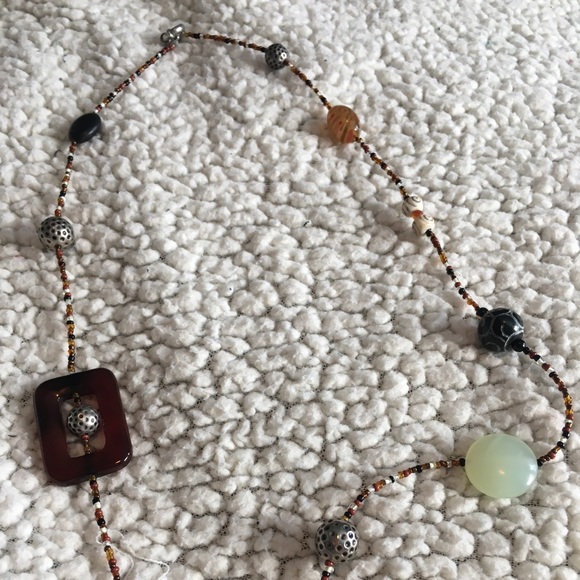 Handmade beaded necklace with real stones - Picture 2 of 4